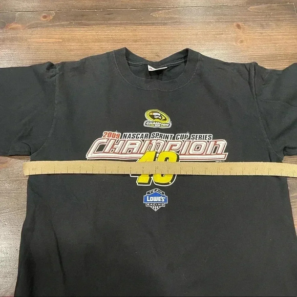 Jimmie Johnson Lowes  NASCAR T-Shirt - Picture 5 of 8